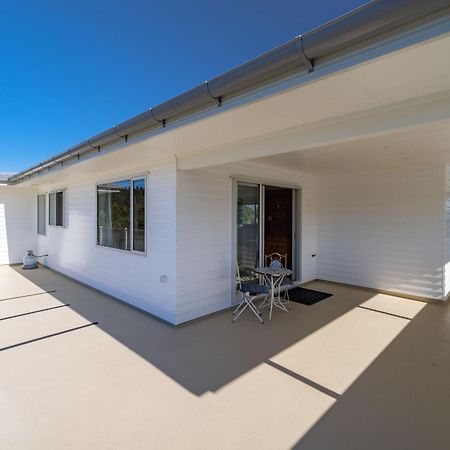 Kakatu Retreat Panzió Kaikoura Kültér fotó